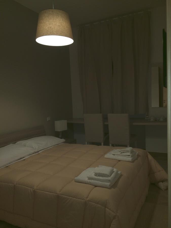 Casa Grace 2 Bed and Breakfast Bari Exterior foto