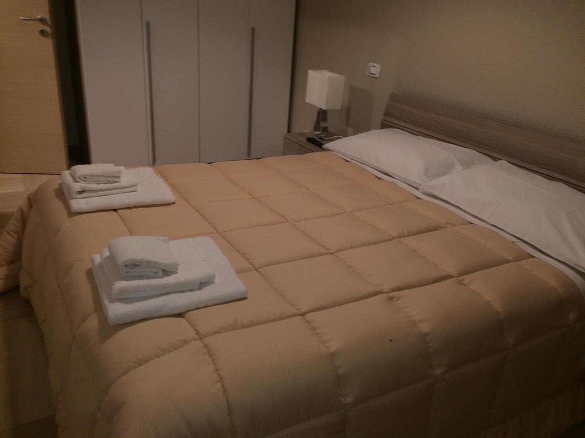 Casa Grace 2 Bed and Breakfast Bari Exterior foto